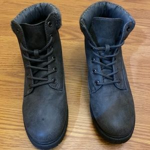 Gray/ Charcoal Boots